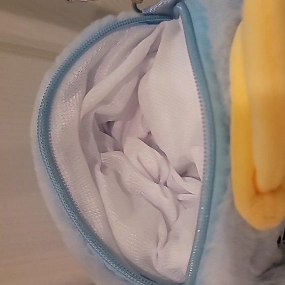 HP 🥳 Boutique Dumbo inspired stuffed animal crossbody bag/ purse 🐘 - Picture 8 of 9